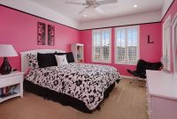 Inspirational Black and Pink Bedroom Designs