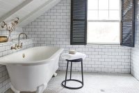 White Subway Tile Shower to Use in Your Bathroom